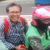 Naik gojek menerobos jalanan Jakarta. Sambil ngobrol tentang Jakarta, pulihnya covid-19, kemacetan pasca pandemi &amp; nanya2 mau pindah tidak ke Ibu Kota Nusantara @ikn_id katanya SIAAAAP :) Lapor ah ke Presiden @jokowi ~ #DubesRIKazakhstanTajikista