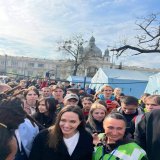 #AngelinaJolie is meeting people from the evacuation train that arrived to #Lviv, #Ukraina #Україниа #Львів #Lw&oacute;w #Lviv