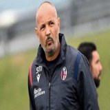 &ldquo;Se n&rsquo;&egrave; andato #Mihajlovic, aveva 53 anni&rdquo;. (Gazzetta)  Ciao Sinisa, sei stato un gigante.