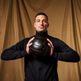 I challenge anyone to point me to a coach who could have taken Argentina from ruins to glory as Scaloni has. Not Pep, Not Alex Ferguson, Not Ten Hag, Not Klopp, Not Ancelotti, Not Conte, Not Allegri, Not Tuchel, Not Zidane. End of story.