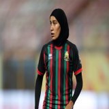 نُهيلة بنزينة ستصنع التاريخ في كأس العالم FIFA للسيدات أستراليا ونيوزيلندا 2023  نجمة المغرب ستكون أول لاعبة تشارك في منافسات البطولة مرتدية حجاب الرأس   @EnMaroc