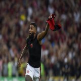 Momentos marcantes da nossa temporada&hellip;   Rodinei e o gol do t&iacute;tulo da @copadobrasil!   #FL4M3NGO    @mcortesdasilva8 / CRF