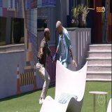 E teve o t&atilde;o esperado "SIIIIIIIII" na entrada!  TEAM FRED #BBB23