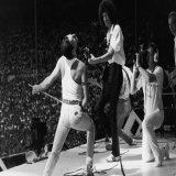 OTD 1985, Queen played one of the greatest live concerts ever: Live Aid.  @live_aid1985   Queen at Live Aid: How Rock&rsquo;s Royalty Stole The Show   Credit: Queen Productions Ltd.