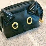 夜勤明けに届いてたぁ一目惚れしたmmtsのポーチめっちゃ可愛い！！しかも私が持ってる全ての化粧品が入るの(化粧品多い方ではないです)大切に使お！！今まで使ってた内定祝いに親友からもらったポーチはお休み中(˘꒳˘    )z  #mmts  #中川翔子