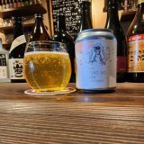 しごおわの1杯 城端ビール　/　 MUKAINO NO SAKURA AVB：4.5% 桃の香り。スッキリとした甘さ。 透き通った綺麗な黄金色。 ピーチティーのソーダーって感じでアルコール苦手な方でもイケる #城端ビール