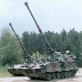 Міністр оборони України Резніков Олексій:  Шановні українці! (ENG BELOW  \u2b07\ufe0f) Радий повідомити, що до виконання бойових завдань на фронті готові польські САУ &laquo;Краб&raquo; Glory to Ukraine!