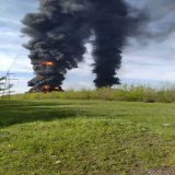 Макеевка, нефтебаза, хорошо слышно взрывы