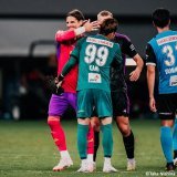 #ゾマー  #上福元直人   川崎フロンターレ&times;バイエルンの試合後、両チームのGKがユニフォーム交換。