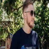 Журнал мужской моды GQ объявил о выпуске своей первой NFT-коллекции "GQ3 Issue 001: Change Is Good" ("GQ3 Выпуск 001: перемены&nbsp;&mdash; это хорошо"). Коллекция будет состоять из 1661 NFT. Стартовая цена каждого предмета равна 0,1957 ETH ($330). З