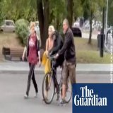 Escaped chimpanzee returns to Kharkiv zoo on keeper&rsquo;s bicycle