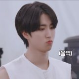 han jisungs sulky face when he was getting scolded by his binnie hyung PLEASE HE IS A BABYGIRL!
