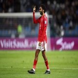 عارف انت الحاجات اللى بتتشال فى النيش للضيوف المهمين، احنا بنشيل حسين الشحات لماتشات كأس العالم كدا #كاس_العالم_للانديه