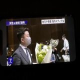 きょう献花に並ぶ様子と、インタビューをNHKに取り上げていただきました。  政治的な評価はさておき、私にとって安倍さんは「潰瘍性大腸炎と戦う上での偉大な先輩」です。  安倍さんにいただいた勇気と希望を次世代に必ず引き継ぐと、改めてお誓いしました。  #安倍晋三