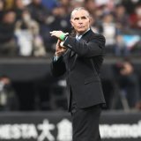 トレイ・ヒルマン元監督  エスコンフィールド北海道での始球式に参加  「エスコンフィールドは素晴らしい球場だと心から思います。私はこれまで3カ国でコーチをし、数多くの球場を目にしてきましたが、ここまで素晴らしい球場は初めてです」