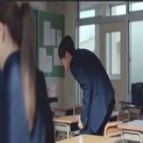 大好きな音楽を止めて、さらに音楽聞いてるフリして、紬のただ純粋に「佐倉くん！」って呼ぶ声を噛み締めて聞いてた佐倉くん愛おしすぎる、、、佐倉くんも紬の声大好きで、それが奪われるのは辛いよな、、、2人とも苦しそう、、、 #silent #目黒蓮 #川口春奈  #silentラストエピソード