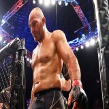 Glover retires. This guy is a legend, the respect he showed tonight was off the limits. He has left a huge gap in the UFC world. #UFC283Live  #UFC #UFC285  @gloverteixeira