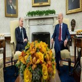 Пообіцяли й надалі підтримувати Україну: Байден і Шольц зустрілися в Білому домі