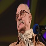 Никита Михалков находится в реанимации одной из московских больниц.   Туда его перевезли вчера из больницы N67 в тяжелом состоянии. По данным Базы у него была диагностирована ковидная пневмония.   При этом, представители Михалкова сообщают, что у нег