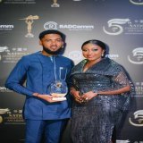 The hand to a Queen