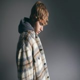 According to Rolling Stone, @JustinBieber will be collaborating with @EdSheeran on a lighters-up power ballad duet for his next album.