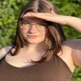 Smile*********************************************#girl #m&auml;dchen #bingeeating #eatingdisorderrecovery #cute#car #nature #natur #Deutschland #germany #curvymodel#curvy #bruenettegirl #brownhair #happy #freunde #friends#sun #lqbt #bayern #bavaria 