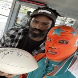 With the great #RickyWilliams @MiamiDolphins #Finsup
