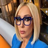 Маша Макарова поздравила папу с 23 февраля: новое видео с дочкой показала Лера Кудрявцева #леракудрявцева #видео #телеведущая #дочь #шоубизнес