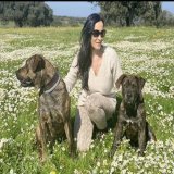 @malenanevado : Diputada de @VOX_Congreso por C&aacute;ceres.  Amante de la Naturaleza,el Campo y sus perros.  Pero los par&aacute;sitos comunistas @ionebelarra calumnian que los de VOX maltratamos a los perros.  Ellos s&iacute; que van a acabar con 