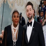 NEWS: Alexis Ohanian has purchased the first of six teams that will be part of the @TGL, the golf league that will launch next year with backing from Tiger Woods and Rory McIlroy.   Ohanian's wife, Serena Williams, is also part of the ownership of Lo