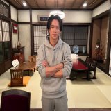 ━━━━━━━━━━━━━ 送信者: Jweb MESSAGE BOX 件名: 今夜、22時スタート！ ━━━━━━━━━━━━━  #平野紫耀(#KingandPrince) TBS系 金曜ドラマ 「クロサギ」  初回放送前に平野からの メッセージとを お見逃しなく！！