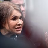 Юлия Тимошенко в ОАЭ неслучайно. Там живёт её дочь и внуки.И живут они там с сентября 2021 г. Заблаговременно спрятала свою Жужу и зятя Артура Чечеткина - знала, что Украина готовится нападать на ЛДНР А твое место, Мыкола, в окопе. Твои дети, жена, з