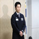 「うちの議員が申し訳なかった」と頭を下げるべきではありませんか。維新の共同代表なら。なんで他人事みたいに批判しているんでしょうか。党内を引き締めるのは当然ですが、引き締めの問題なのでしょうか。維新のここまでの不祥事頻発は。政党そのものの本質に思えます。