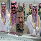 في #القمة_العربية بجدة.. #زيلينسكي "يخطف الأضواء" من #الأسد