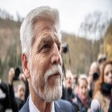 Вибори у Чехії. Підраховано 100% голосів: переміг топгенерал НАТО у відставці Петр Павел. Павел набрав у другому турі 58,04%, а його прокремлівський  опонент експрем'єр Андрей Бабіш &ndash; 41,95% голосів.