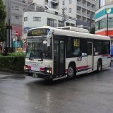 車名：日野ブルーリボンⅡノンステップバス シャーシ＆ボディーメーカー：日野自動車＆ジェイ・バス 型式：日野QPG-KV234L3 社番：T21310 登録番号：八王子200か17-10 年式：2013年式 所属営業所：高尾（京王バス） 行先表示：［西56］法政大学（行） 備考：  #京王バス