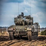 Украинская армия впервые применила в бою поставленные западом боевые танки Leopard.  Заместитель начальника Главного управления Росгвардии по ДНР Александр Ходаковский сооб, что "Леопарды" брошены в бой под Новодонецком, где в эти минуты ВСУ развивае