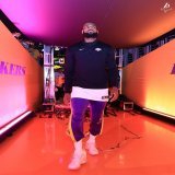 Year Twenty Bron: