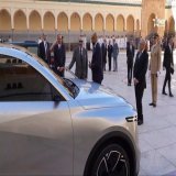 Pics: The presentation of the NamX hydrogen car to King Mohammed VI