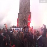 28 июня в Сербии отмечается Видовдан - главный национальный праздник. Но вчера сербы решили не только праздновать, но и устроили протест против независимости Косово