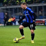 I think Bayern should try to materialize a swap deal with Inter for Barella and Pavard + cash. Who says no?