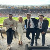 Un placer haber asistido al estreno de la @SEFutbol como embajador de la @EURO2024 y coincidir con tantas leyendas #EurO2024