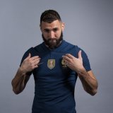 BREAKING ! Karim Benzema a quitt&eacute; l&rsquo;entra&icirc;nement du jour BLESS&Eacute; !   (@FabriceHawkins)