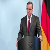 Министр обороны Германии Писториус: У нас нет вооруженных сил, способных защитить Германию или ее союзников от такого агрессора, как российская армия. В прошлом мы не выполняли свои обязательства в НАТО. Бундесверу срочно нужно оружие, тяжелая техник