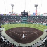 【高野連が見解】審判がペッパーミル注意　選抜高校野球   「試合を楽しみたいという気持ちは理解できますが&hellip;」  相手のエラーで出塁した東北高校の選手がパフォーマンスを注意され、試合後に監督が疑問を呈した件について、高野連がコメントしました。 #センバツ  #甲子園