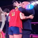 Following Spain&rsquo;s historic win at yesterday's #FIFAWomensWorldCup this happened.   The president of the Spanish football association Luis Rubiales kissed player Jenni Hermoso on the lips without consent.   When asked later about it on IG live s