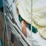 У Никиты Михалкова имеются не только проблемы с сердечно-сосудистой системой, но и увеличивается площадь поражения легких.  #никитамихалков #пневмония #режиссер #новостироссии #mediaaz