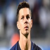 Miha Zajc arao'dan ve crespo'dan daha yetenekli bir orta saha oyuncusu b&uuml;y&uuml;k ma&ccedil;ların top&ccedil;usu bence orta sahaya yazılması gereken ilk isim