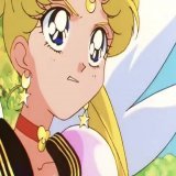 5年近く続いたセーラームーンの後に放送したキューティーハニーF  前番組の流れを汲んでたのもあって本編でセラムンと共演する構想が練られてたらしいけど本当なら見てみたかったかも。 ハニーFのキャラデザ担当がセラムンで作画監督や原画を務めた下笠美穂さんなのはその名残りだったのかな