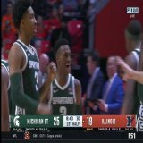8-0 run  @TysonWalker13 x @MSU_Basketball